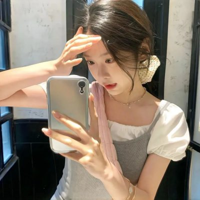 它在身后