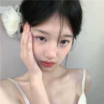 许我耀眼